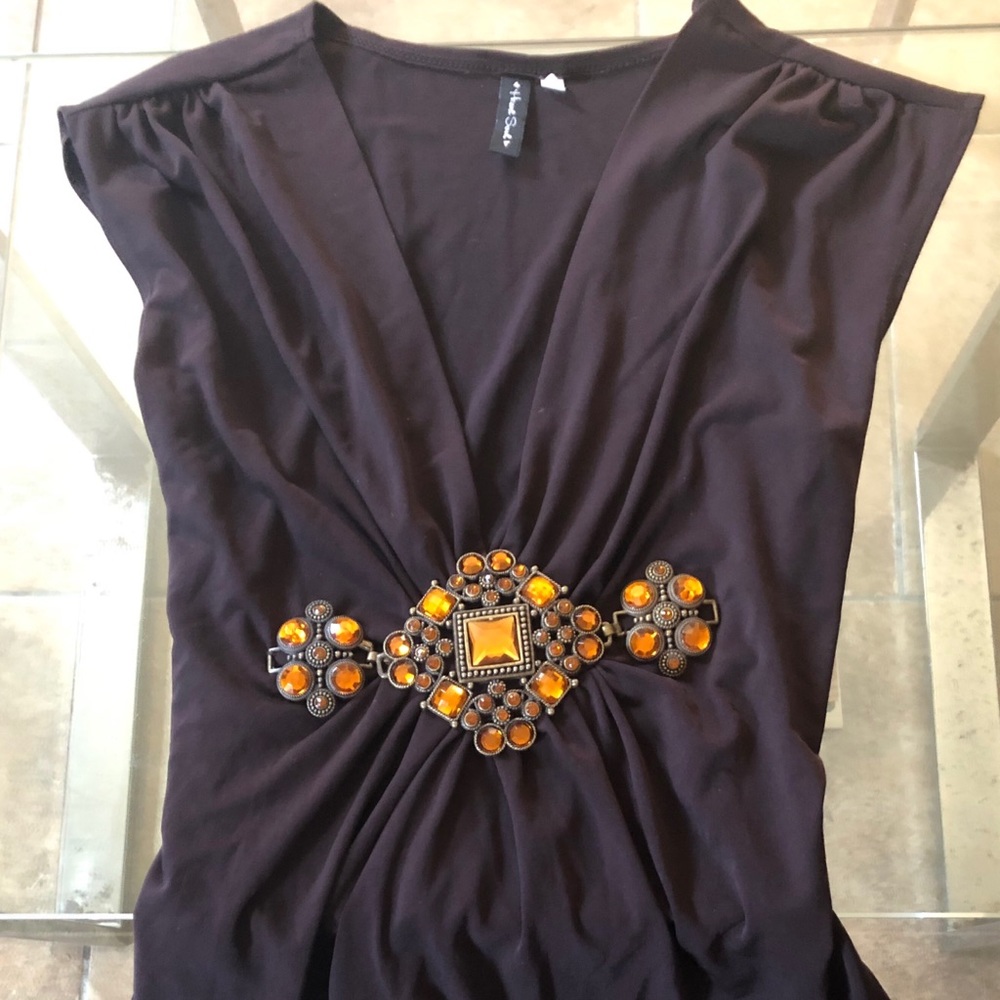 🔥Heart Soul Brown Top with beautiful beaded piece